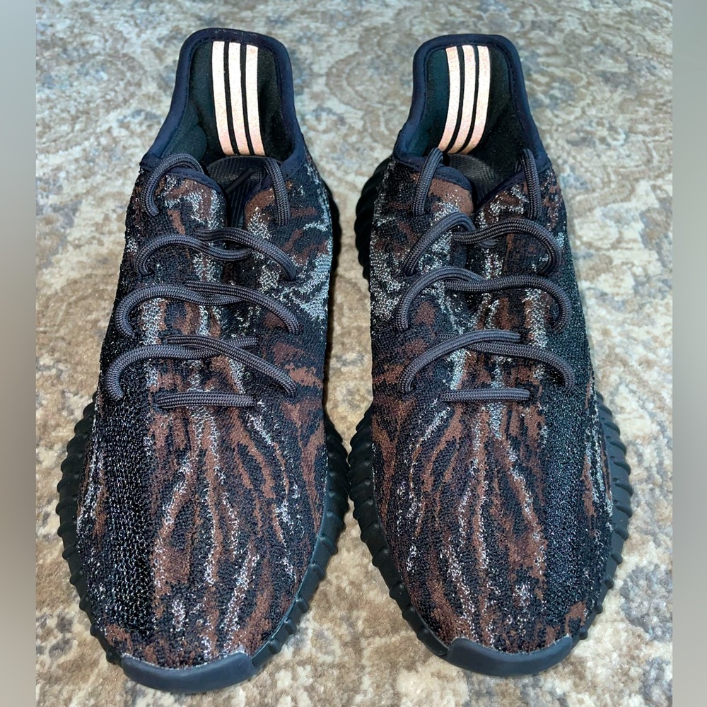 DEADSTOCK Size 7.5 - adidas Yeezy Boost 350 V2 Low MX Rock Kanye west